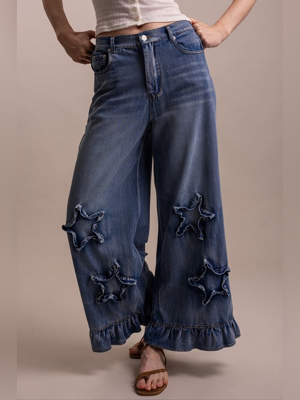 NWT Blue Velvet Large Twinkle & Twirl Star Appliqué Blue Jeans - Picture 2 of 9